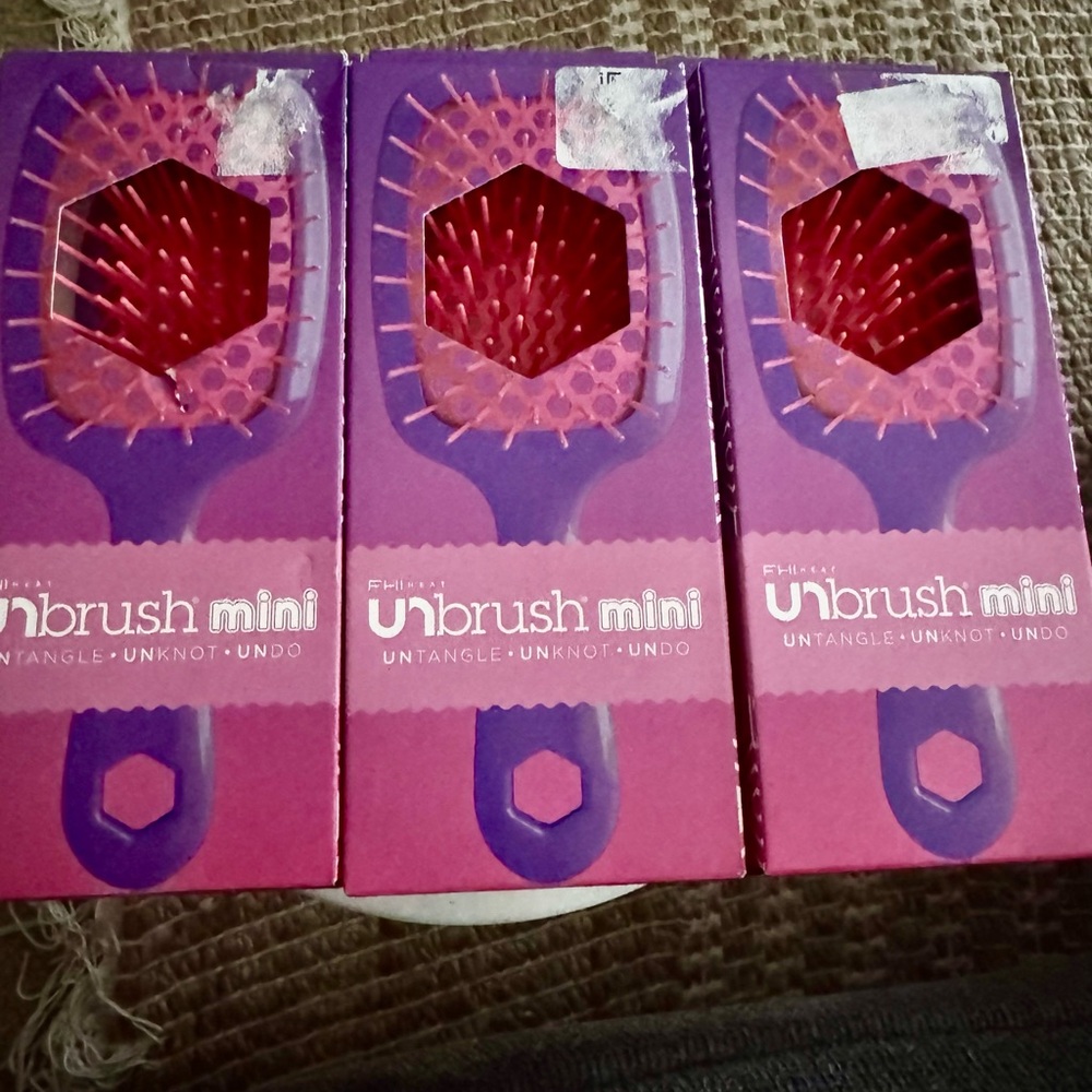 3 Unbrush Mini Hair Brush - Vibrant Purple
